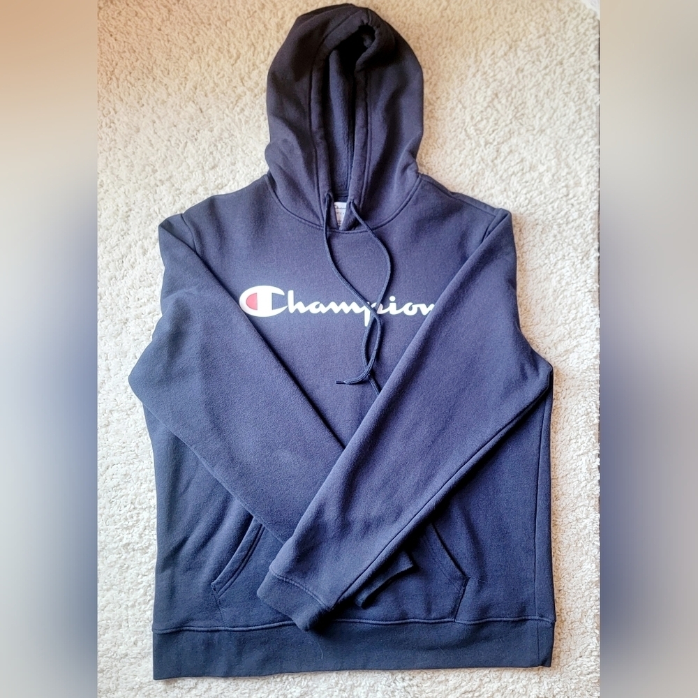 Classic Navy Blue Champion hoodie Men's L front pocket